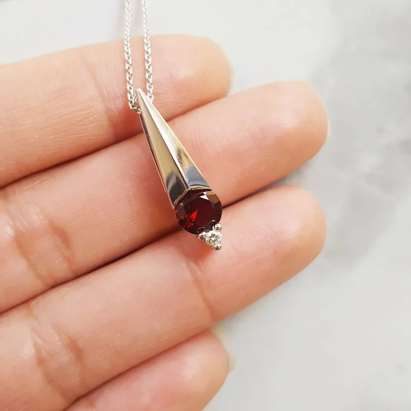 Arizona Anthill Garnet Silver Jewelry Knife Edge Accented Pendant