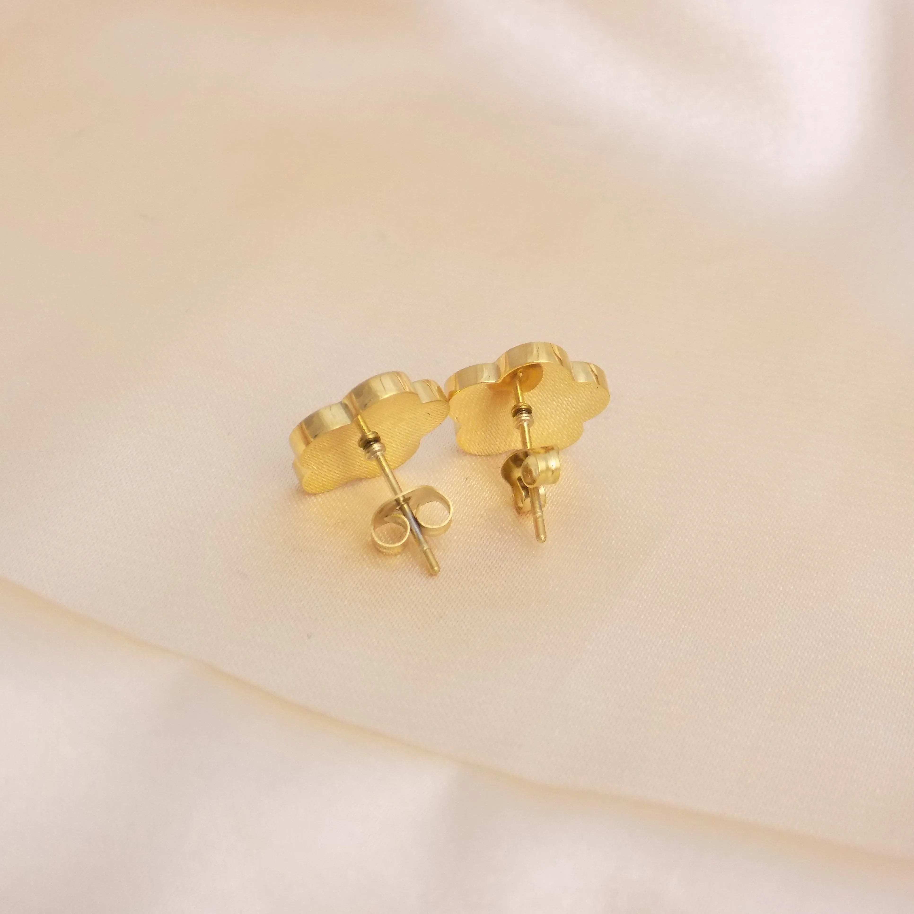 Black Clover Earrings Studs Gold Plated Satinless Steel Flower