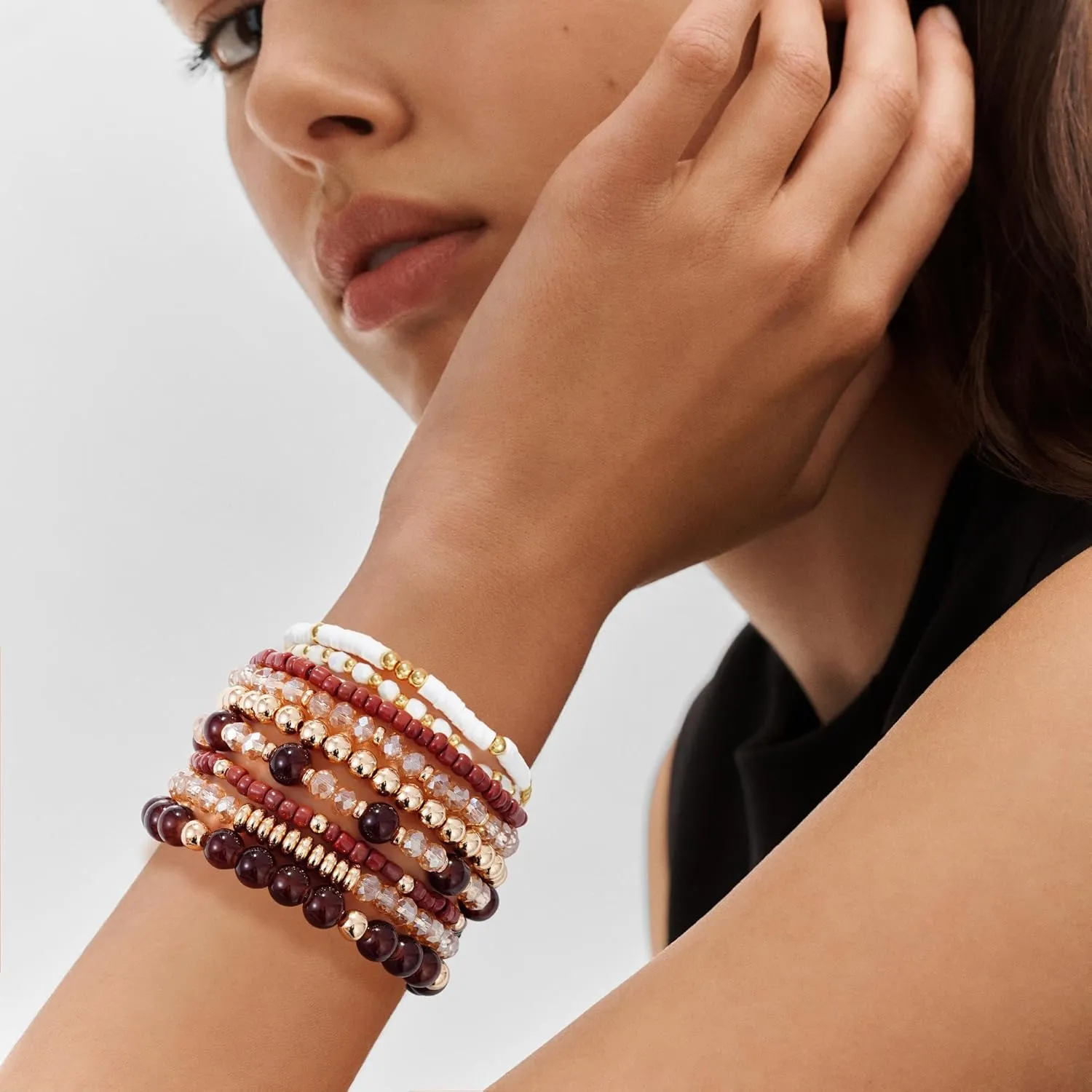Boho Beaded Stretch Bracelets For Women Stackable Crystal Gold Beaded Bracelets Set Trendy Handmade Friendship Braeclet Jewelry Gifts