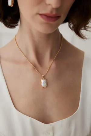Calista Necklace