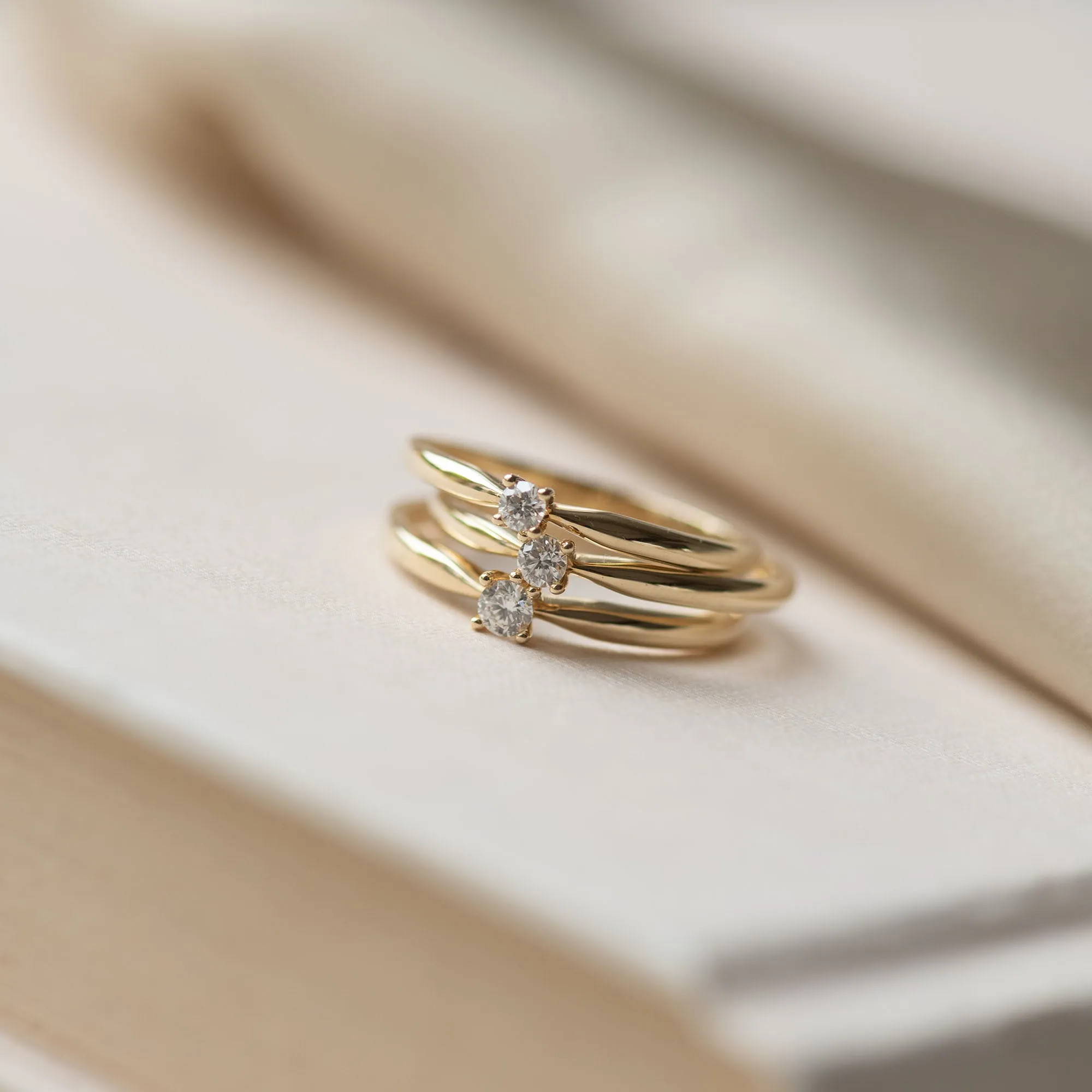 De la Paix Christine 14 karat gold ring with diamond 0.10 carat
