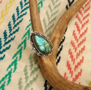 ELEGANT BLUE AND GREEN CHATOYANT LABRADORITE TEARDROP RING IN STERLING SILVER