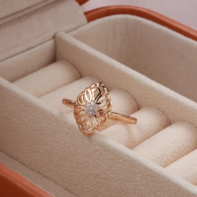 Elegant Flower Hollow Finger Rings