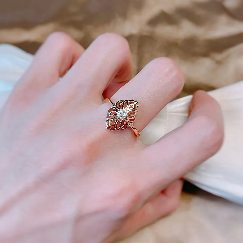 Elegant Flower Hollow Finger Rings