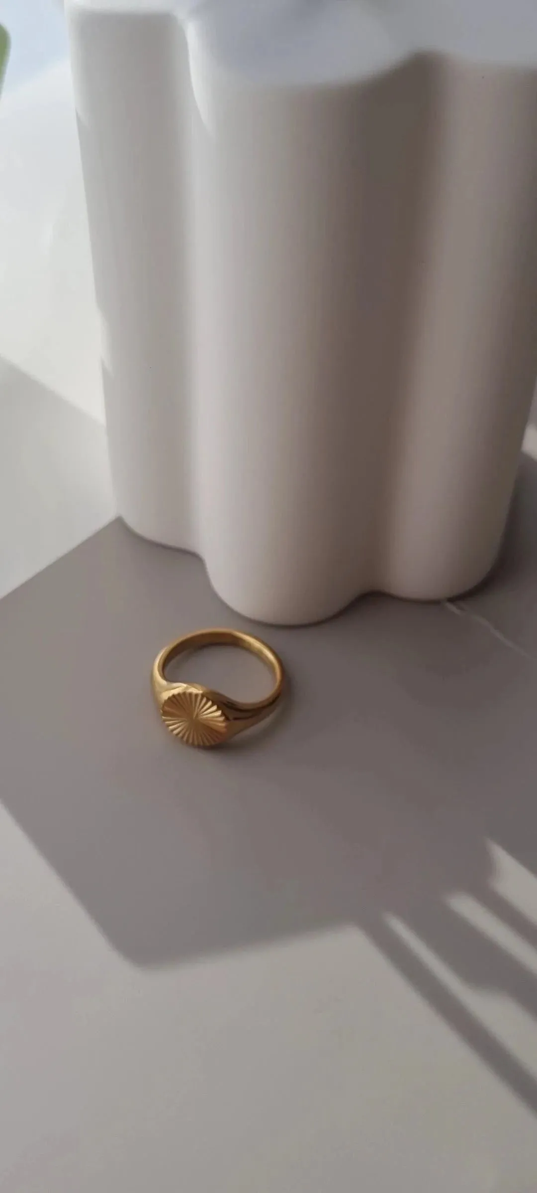 Gold Sun Geometric Wave Pattern Women's Ring, 9mm Wide, Size 6