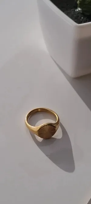 Gold Sun Geometric Wave Pattern Women's Ring, 9mm Wide, Size 6