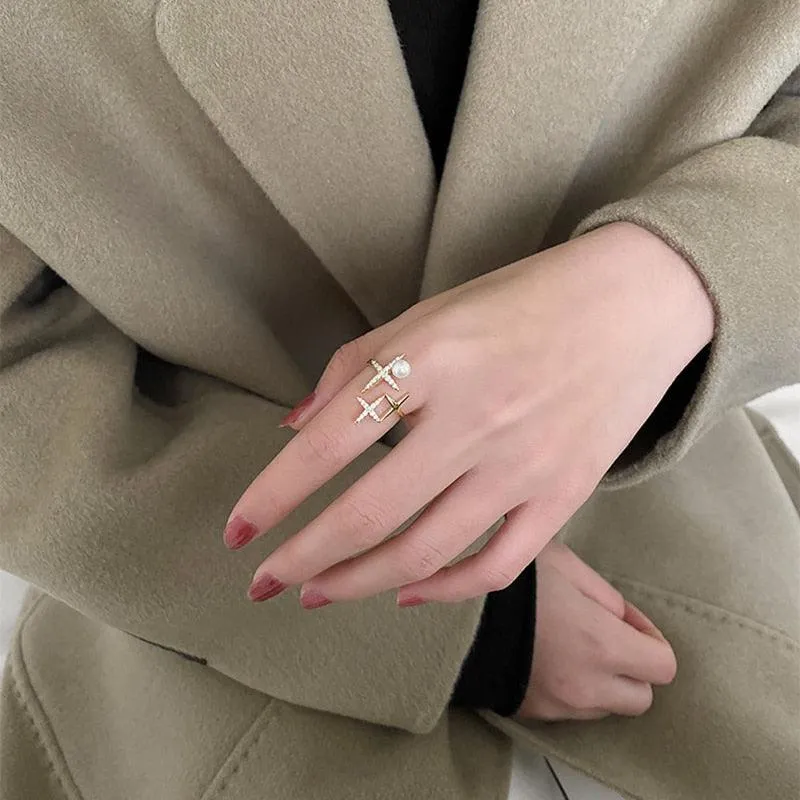 Golden Star Shaped Pearl Opening Rings