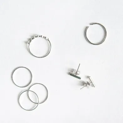 midi bar earrings