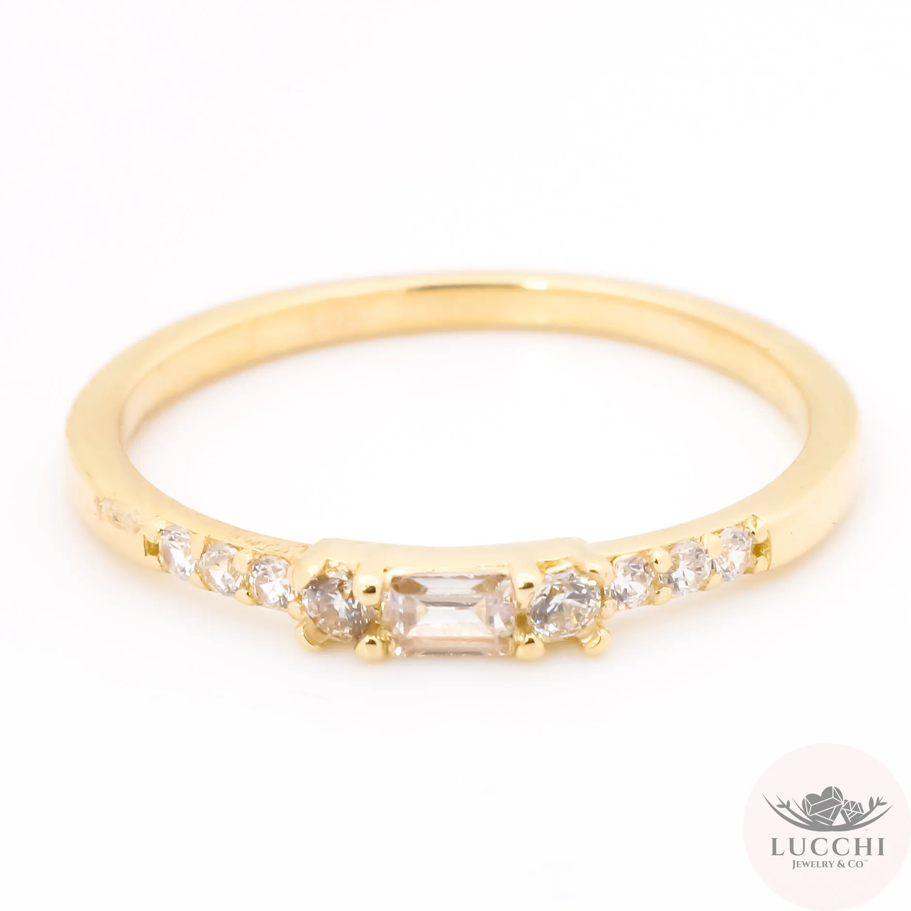 Minimalist Engagement Ring - White - 14k