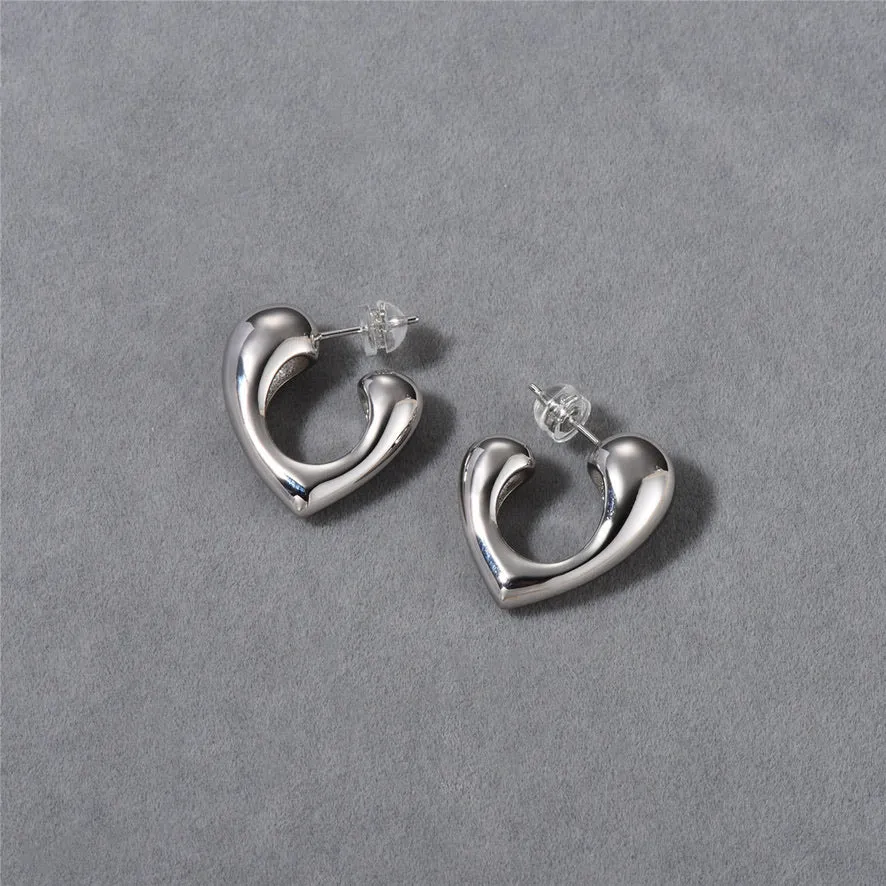 Minimalist Heart Earrings