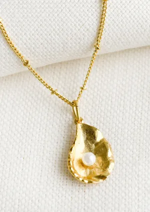 Oyster with Pearl Necklace