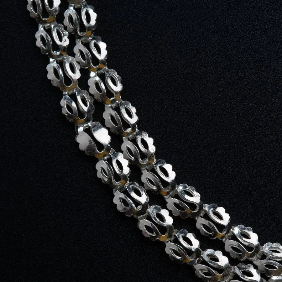 Pohe haar : Two Layers , Silver finish