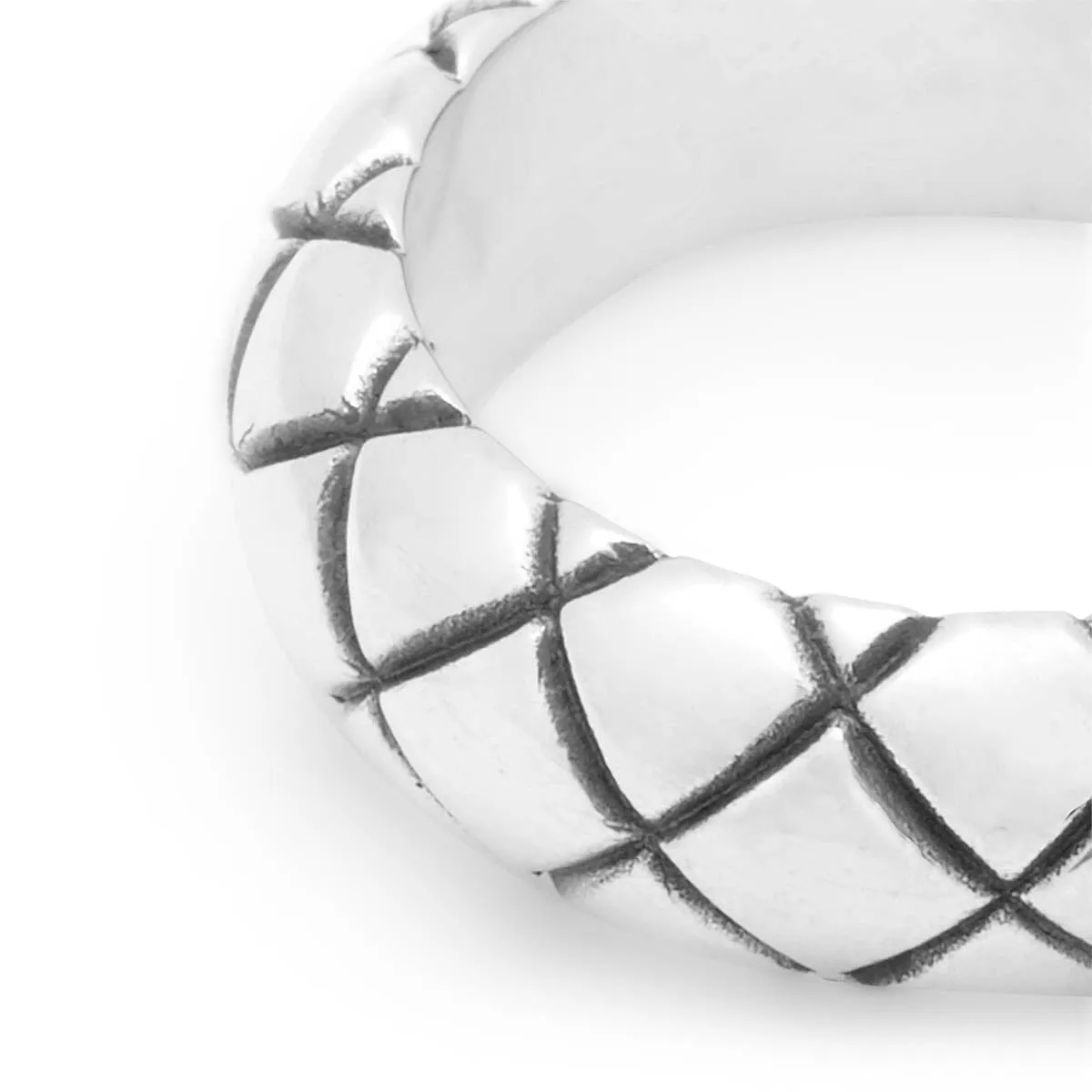 QUILTED BAND RING