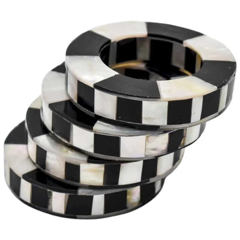 SET OF 4 NAPKIN RINGS MOTHER OF PEARL BLACK & WHITE 5.5x5.5x1cm