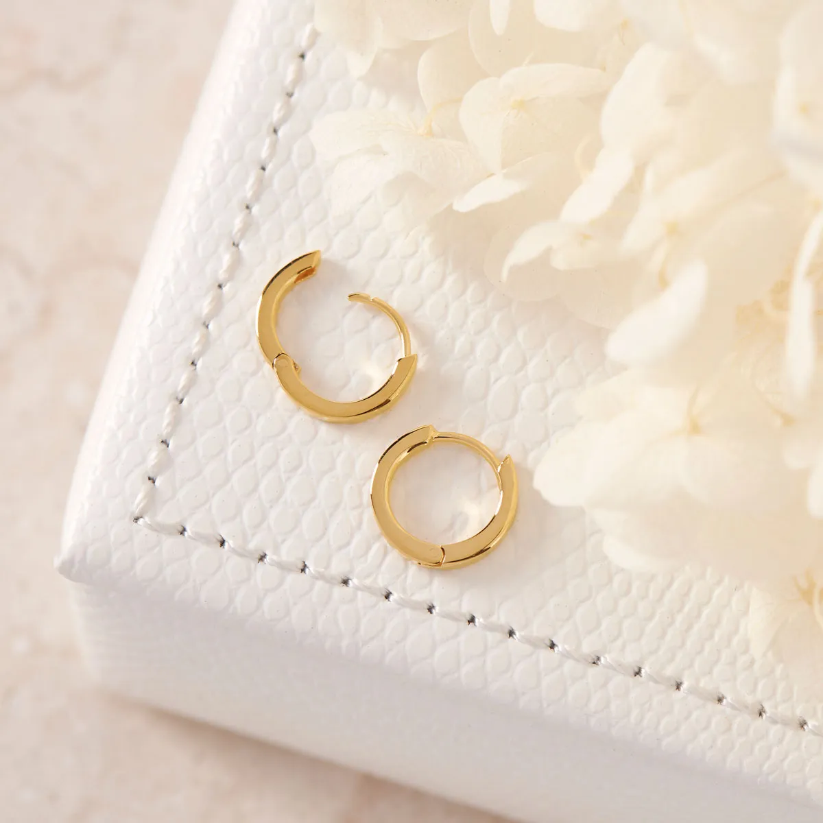 Square Huggie Gold