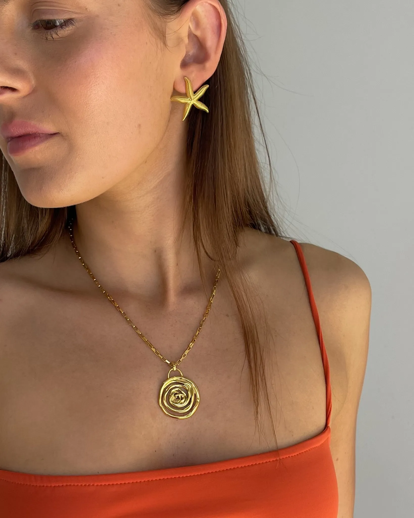 STARFISH STUD EARRINGS GOLD